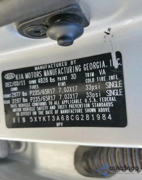 2012 Kia Sorento Base z USA, uszkodzony, nr VIN 5XYKT3A68CG281984